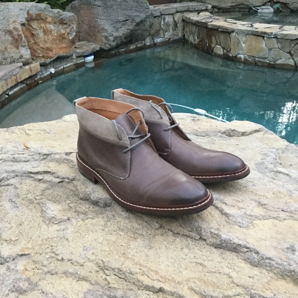 COLE HAAN MENS chukka boots